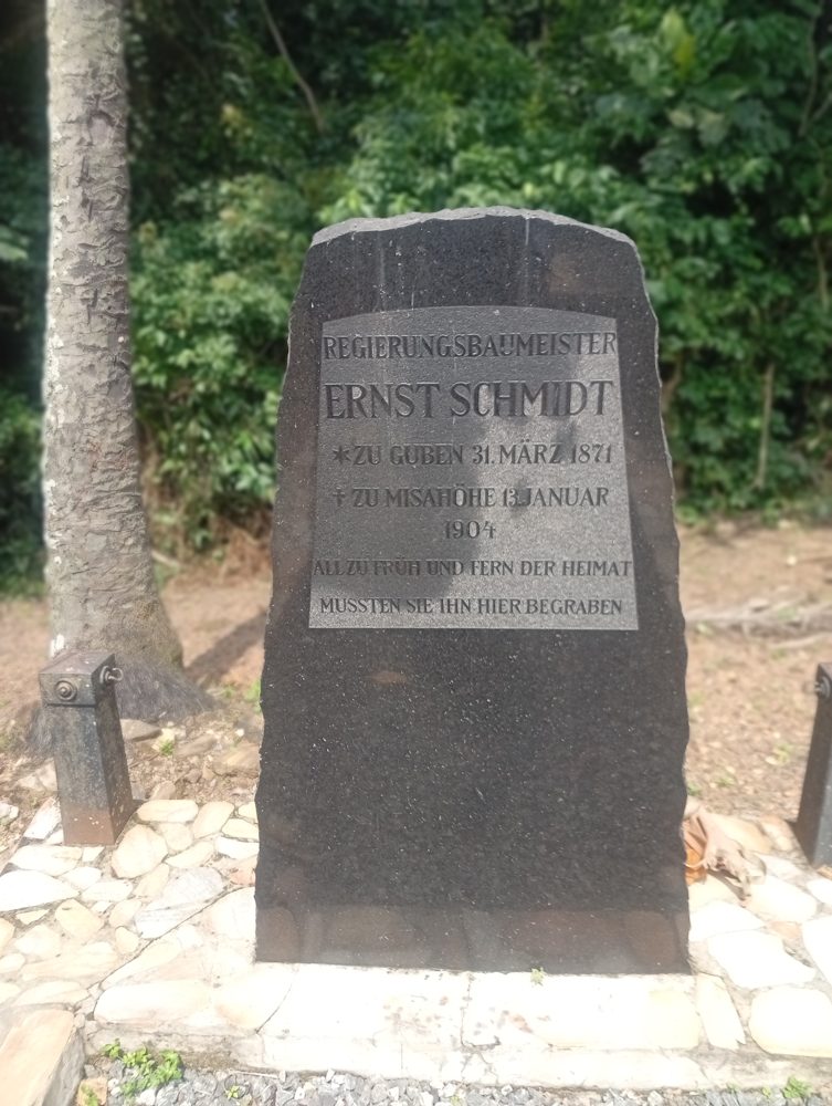 Missahoe and the German Cemetery
